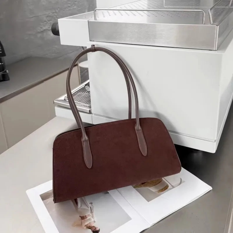 Bolsa Velluta de Camurça em Couro Legítimo